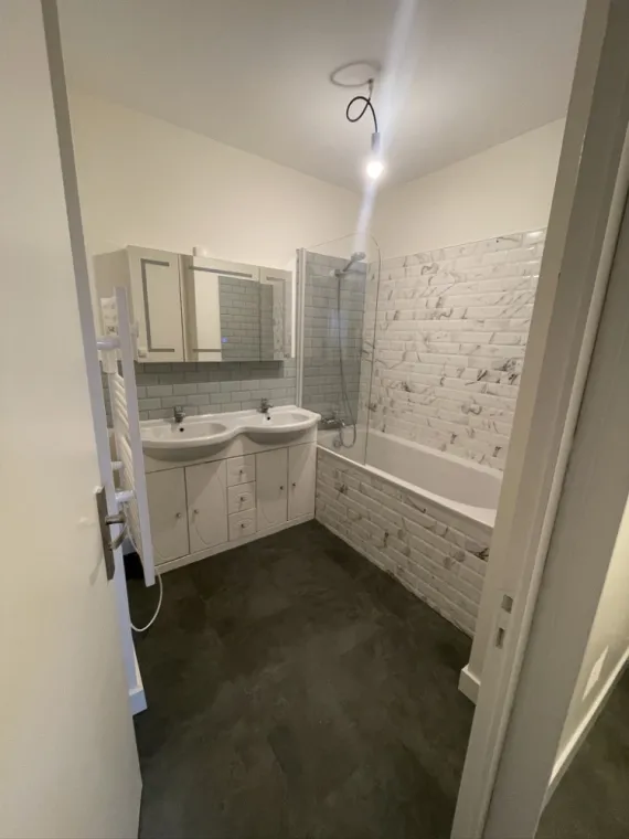 Rénovation complète d'une salle de bain à La Baule, Trignac, CM Rénov’ 44