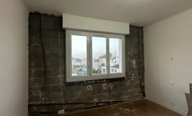 Revisitez votre intérieur avec style : isolation thermique, parquet chaleureux et peinture soignée, Trignac, CM Rénov’ 44